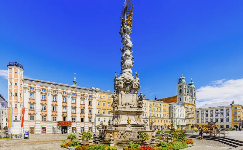 Linz main square