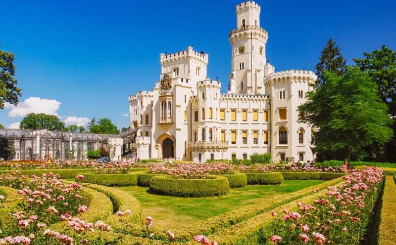 Hluboká Castle, Moldau-Radweg