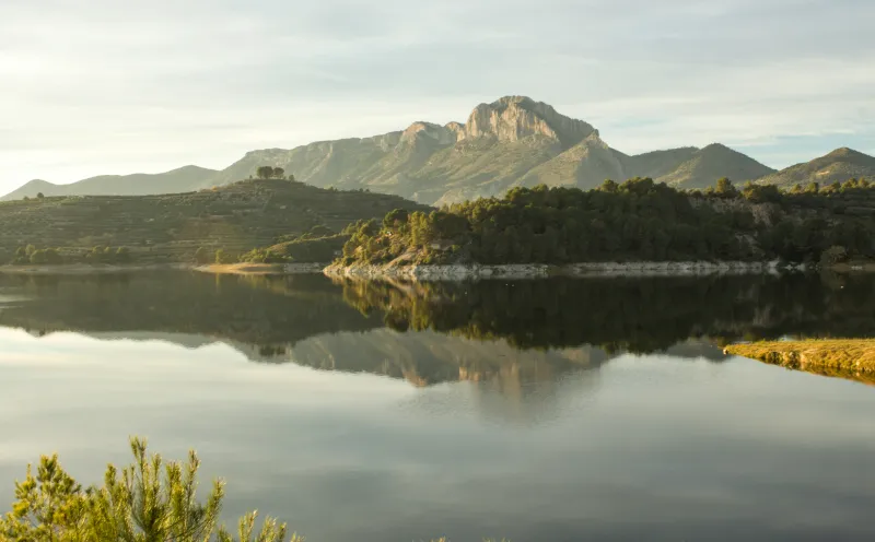 Lake Beniarrés