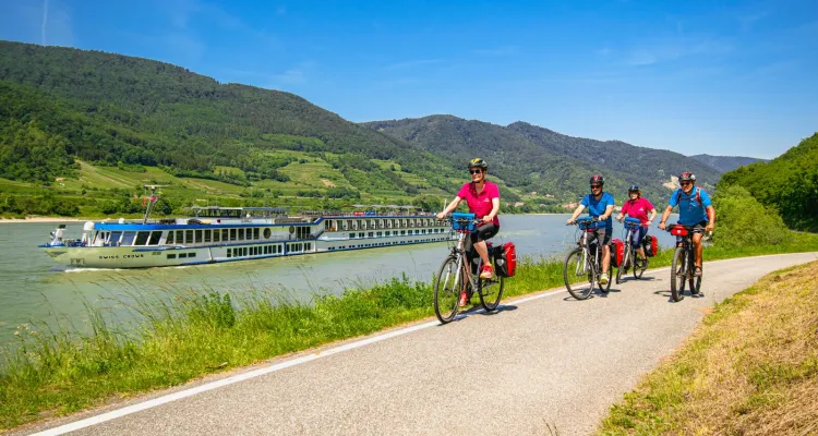 By Boat & Bike from Passau to Belgrade