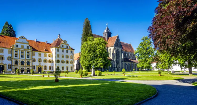 Star cycling holidays on Lake Constance